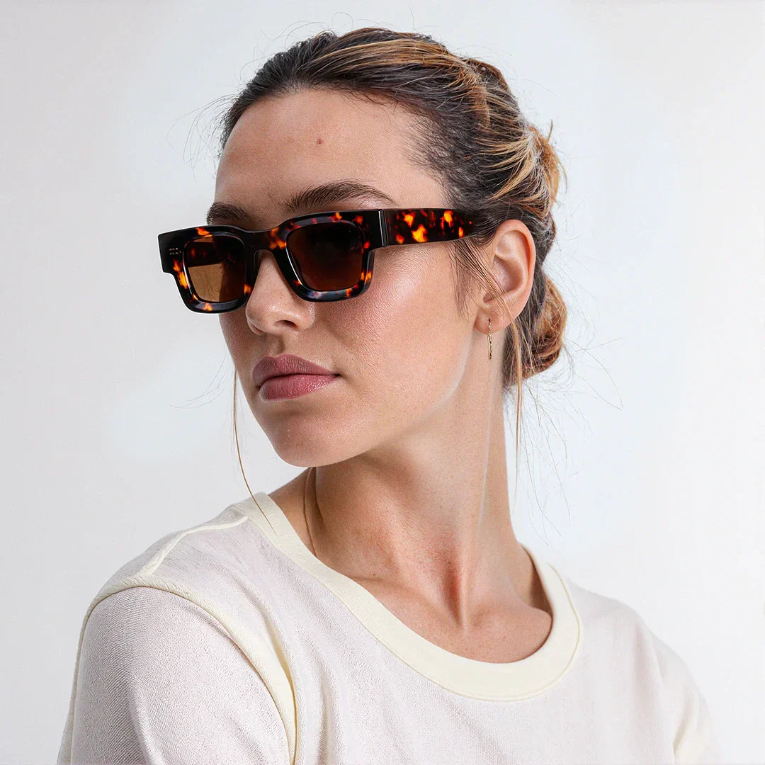 VESPER.